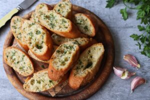 Descubre la mejor receta de pan de ajo casero